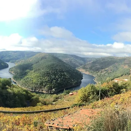 Ribeira Sacra Cabo Do Mundo 펜션 *