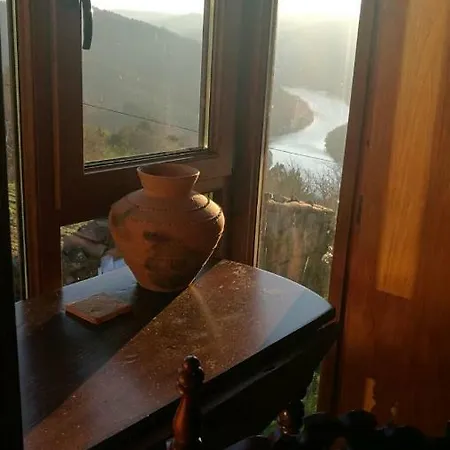 펜션 Ribeira Sacra Cabo Do Mundo